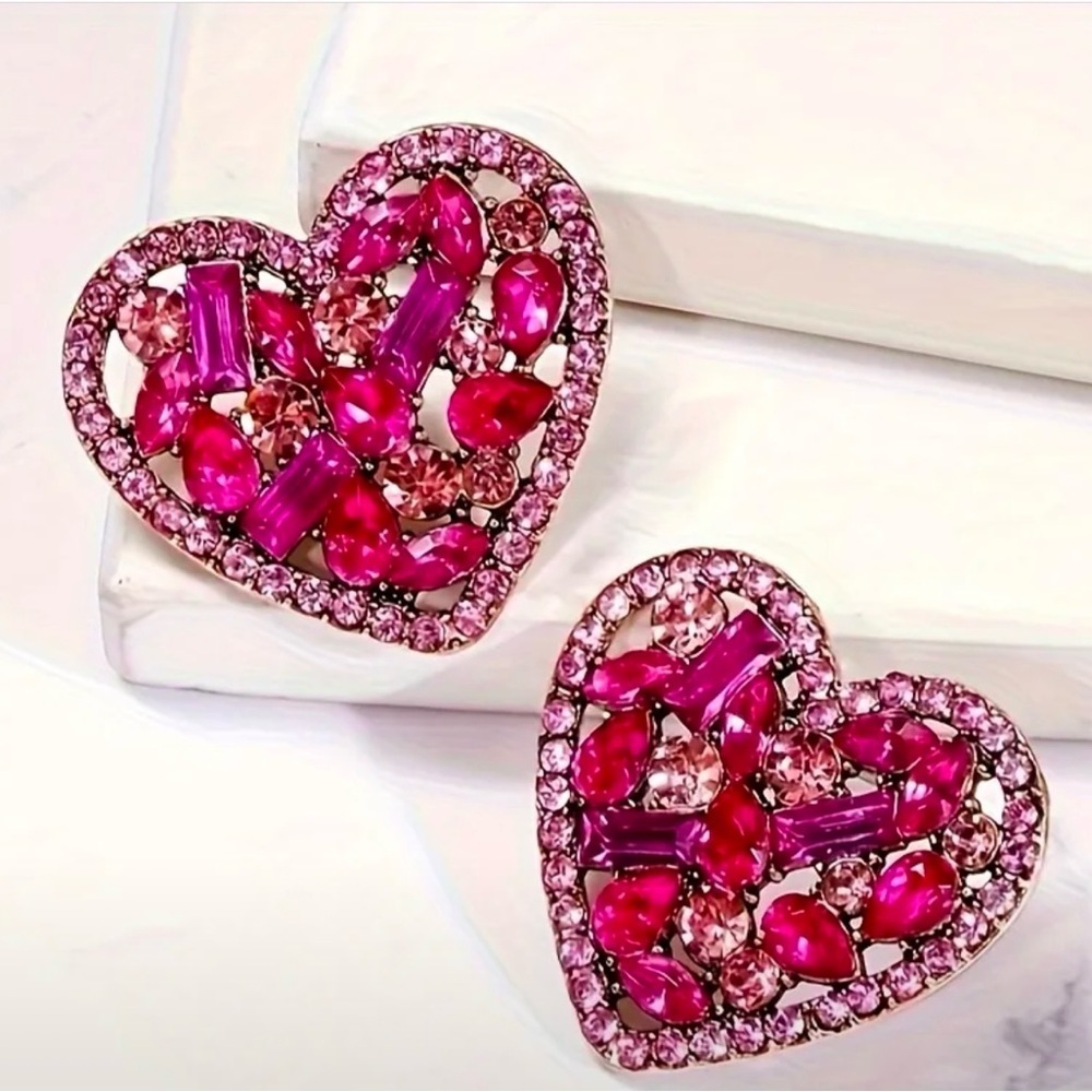 Heart-Shaped Pink Rhinestone Earrings NWT